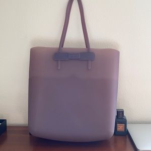 Hunter Tote Bag